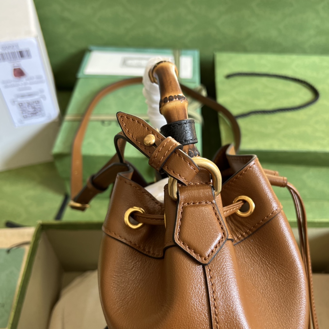G*u*i diana bucket bag