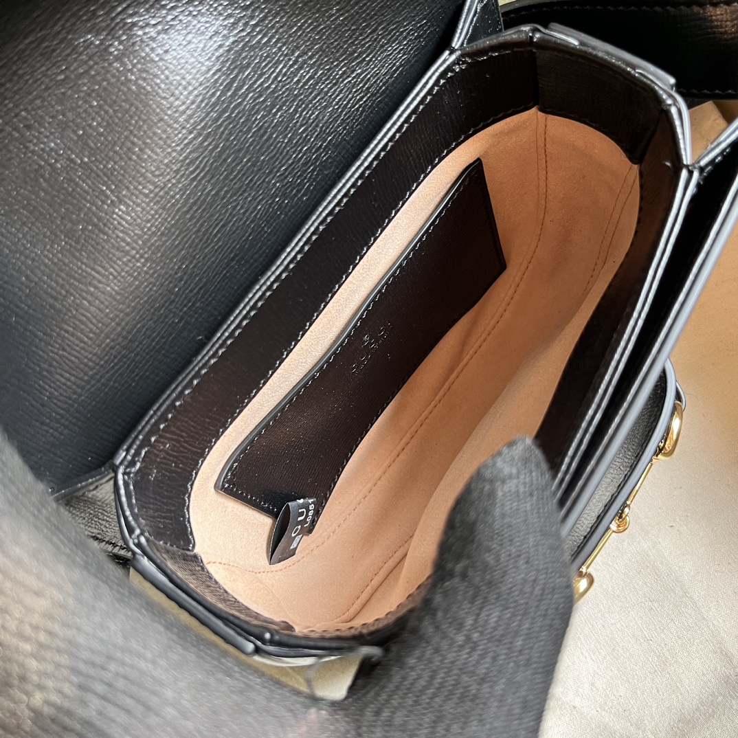G*u*i horsebit 1955 rounded belt bag