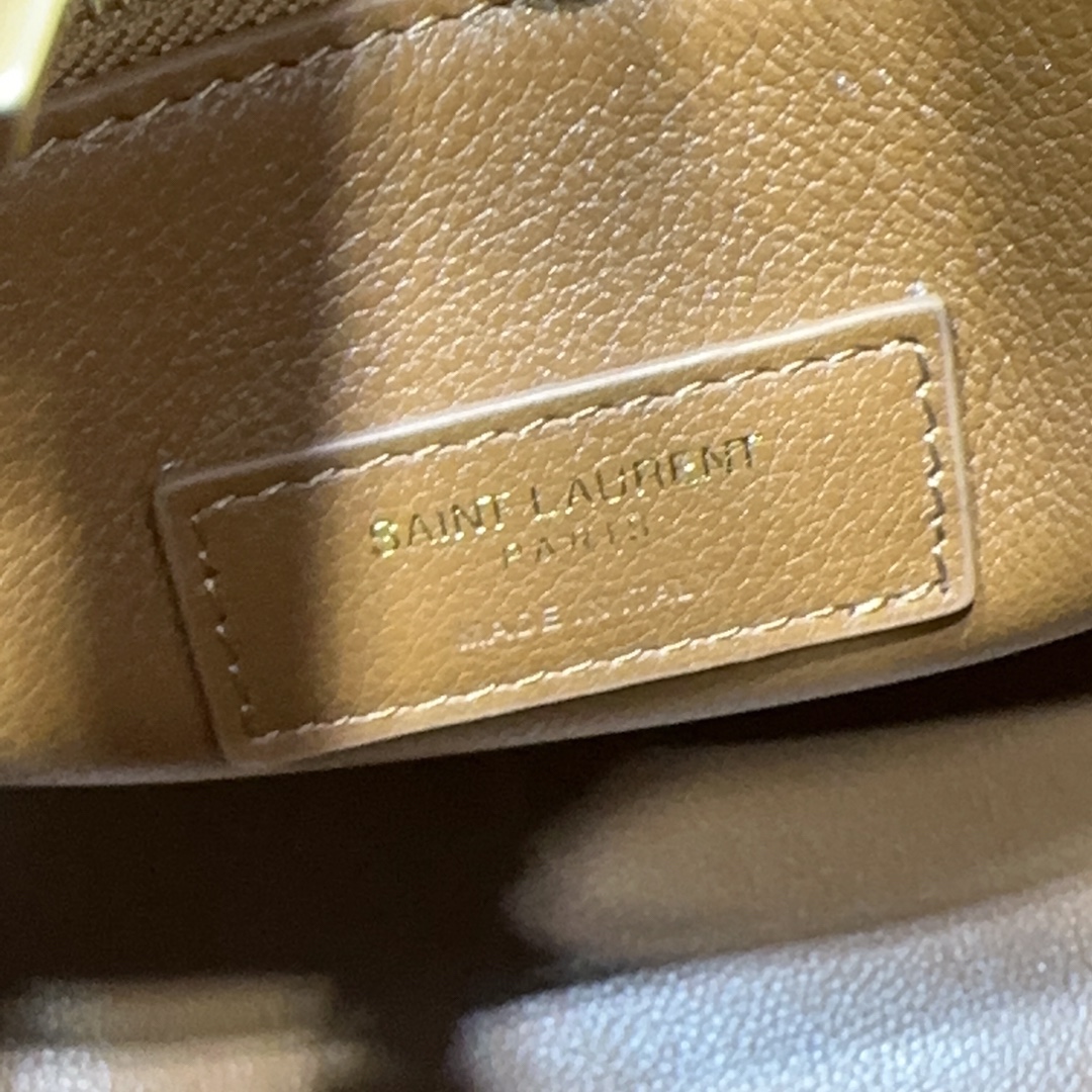 ysl le 5 À 7 S*pple large