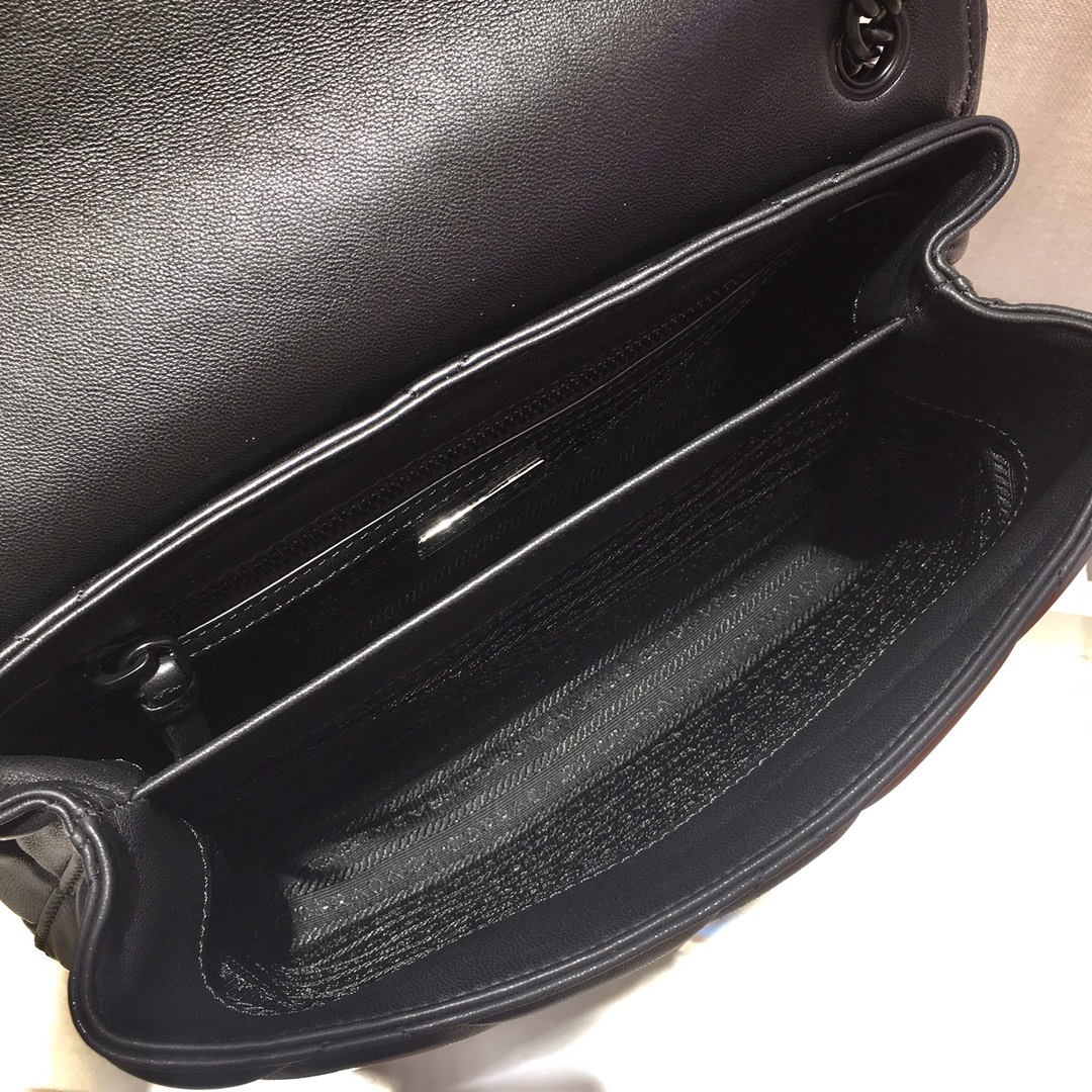 Pra*a large nappa leather Pra*a spectrum bag