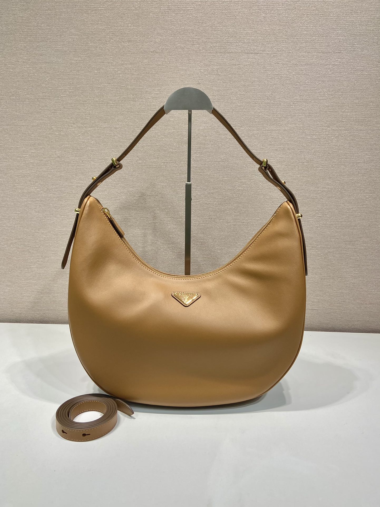Pra*a large leather shoulder bag hobo