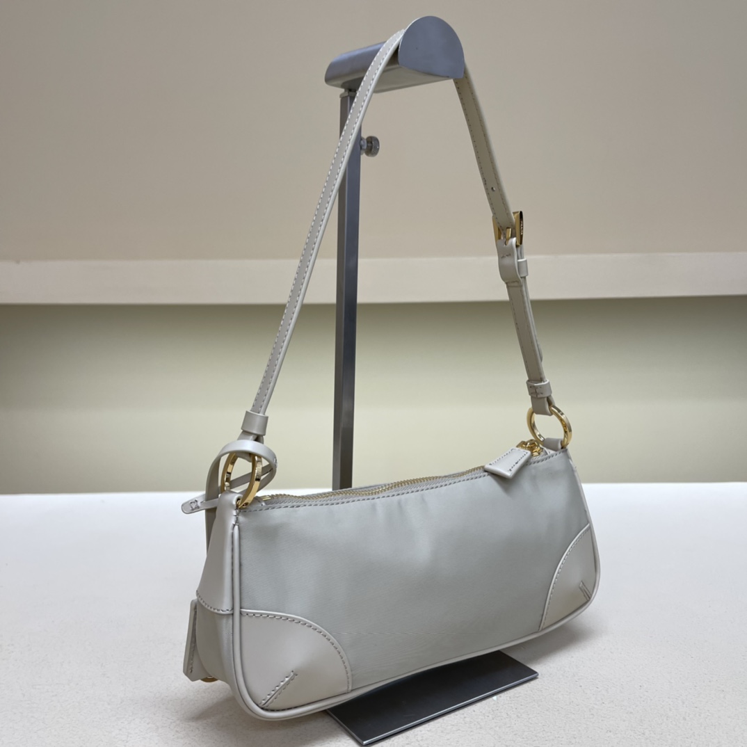 Pra*a re-edition 2002 re-nylon and brushed leather shoulder bag