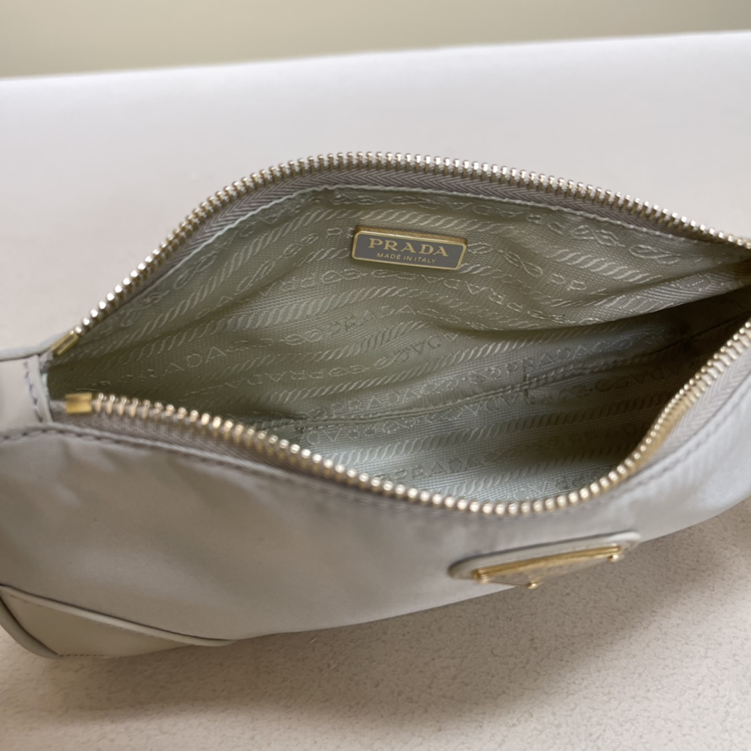 Pra*a re-edition 2002 re-nylon and brushed leather shoulder bag
