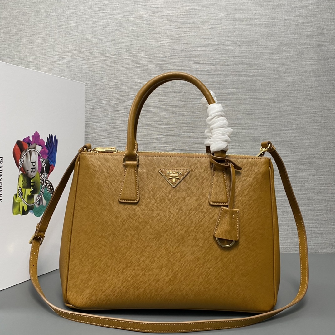 large Pra*a galleria saffiano leather bag