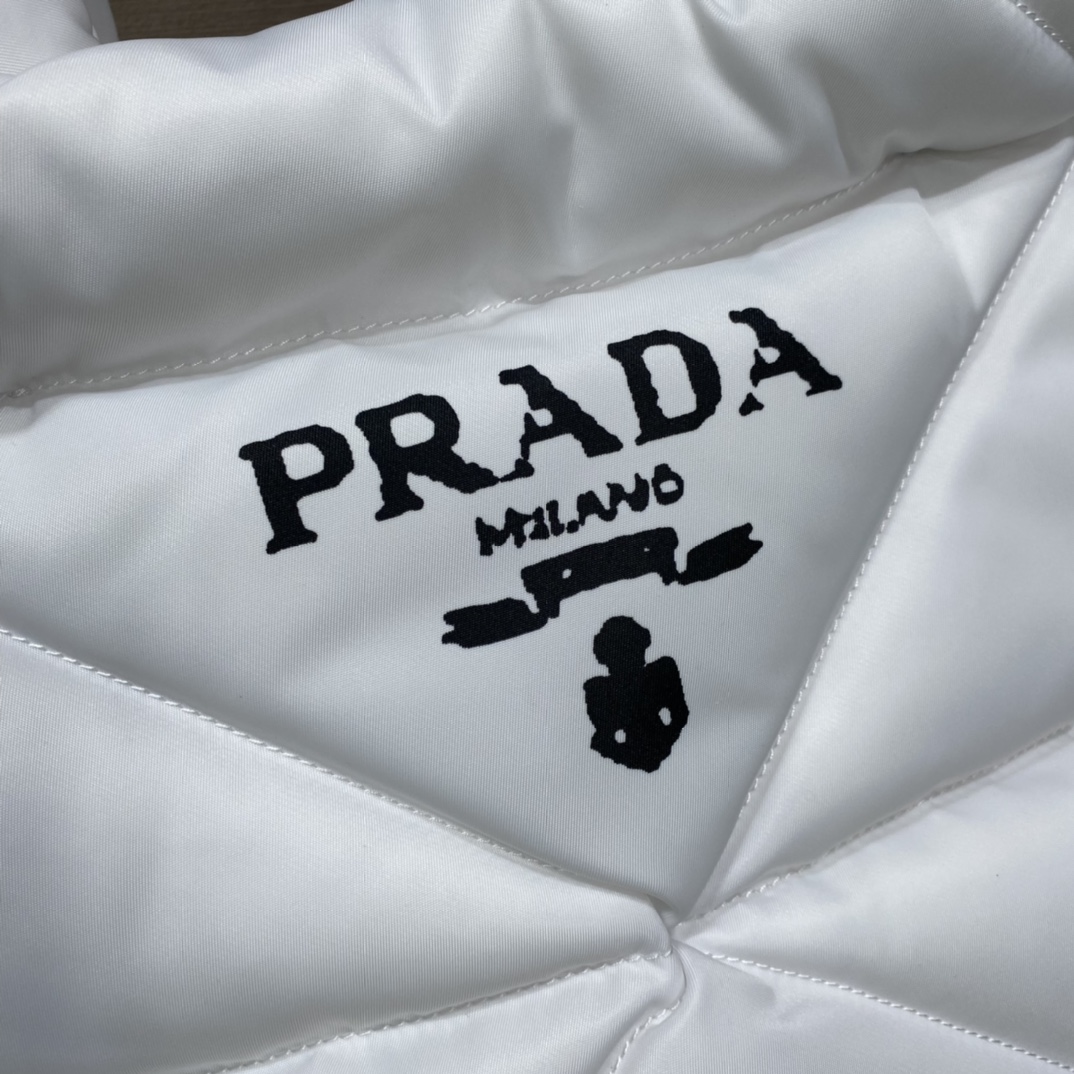 Pra*a black padded nappa tote bag
