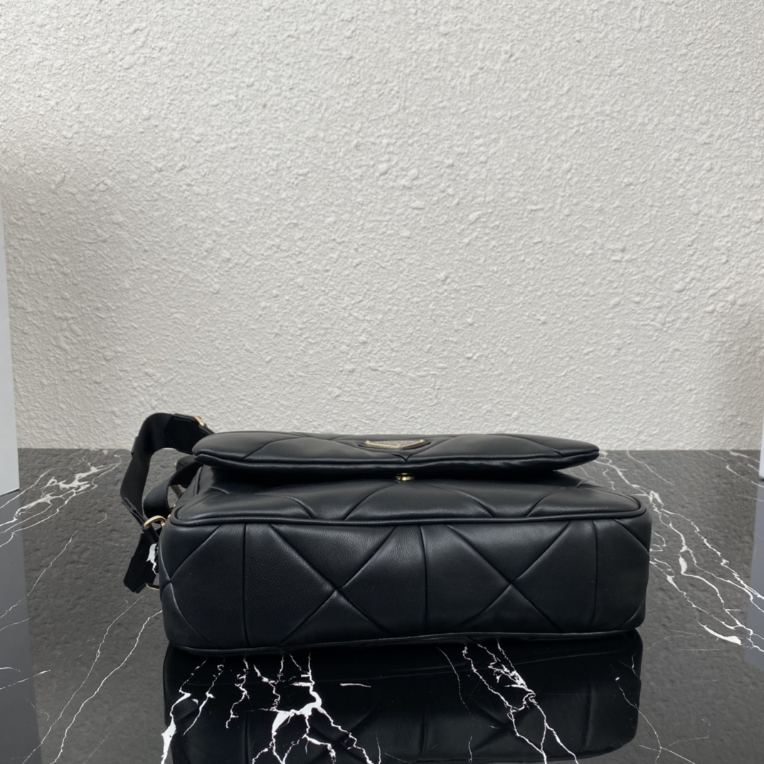 Pra*a system nappa patchwork bag