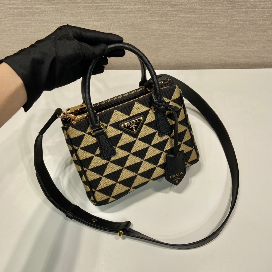 Pra*a galleria saffiano leather mini-bag