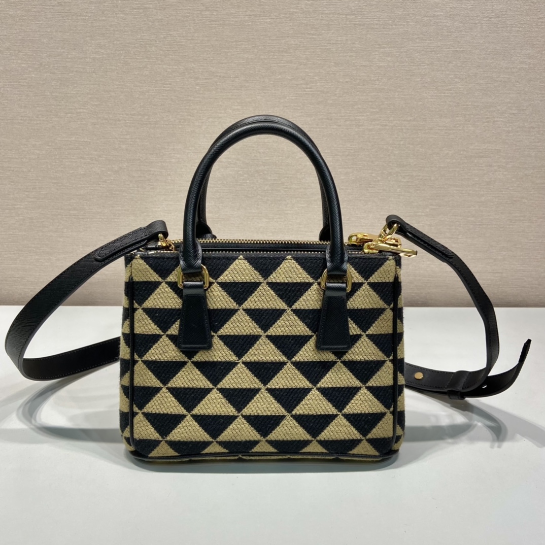 Pra*a galleria saffiano leather mini-bag