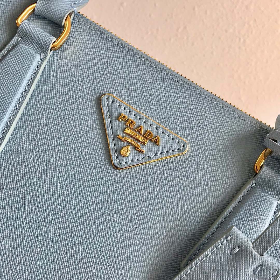 large Pra*a galleria saffiano leather bag