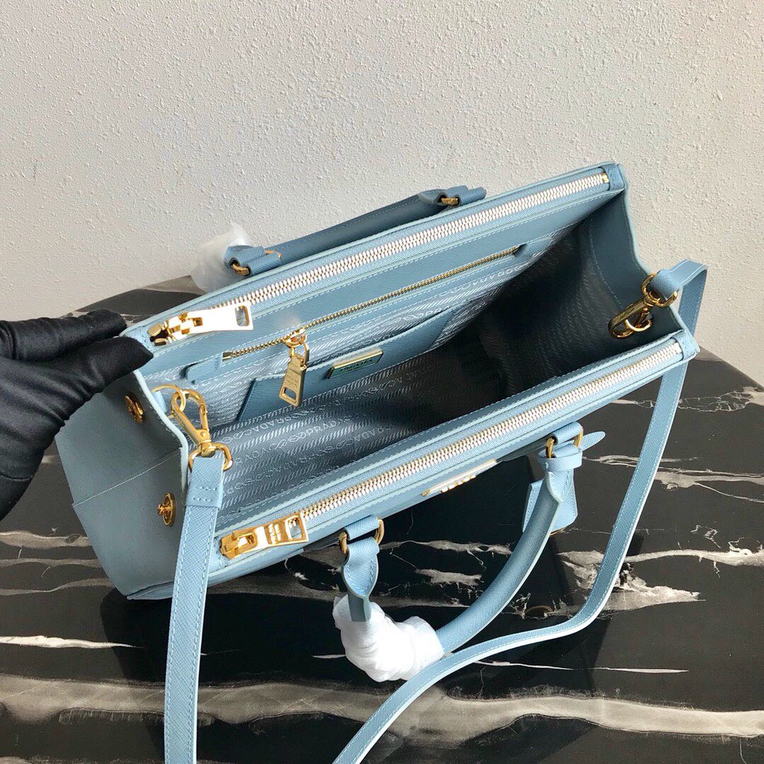 large Pra*a galleria saffiano leather bag