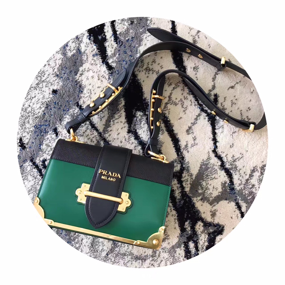 Pra*a cahier leather bag