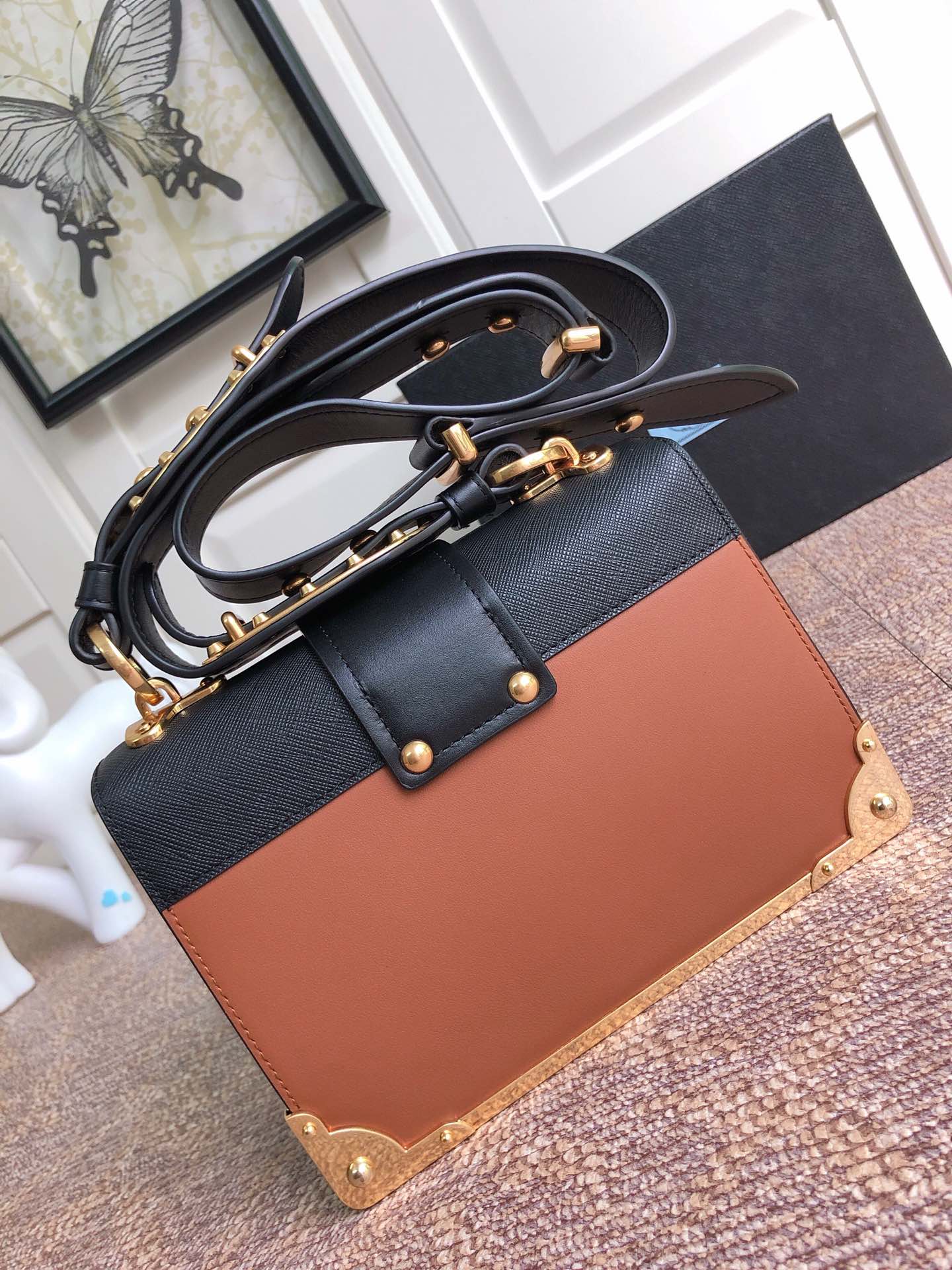 Pra*a cahier leather bag