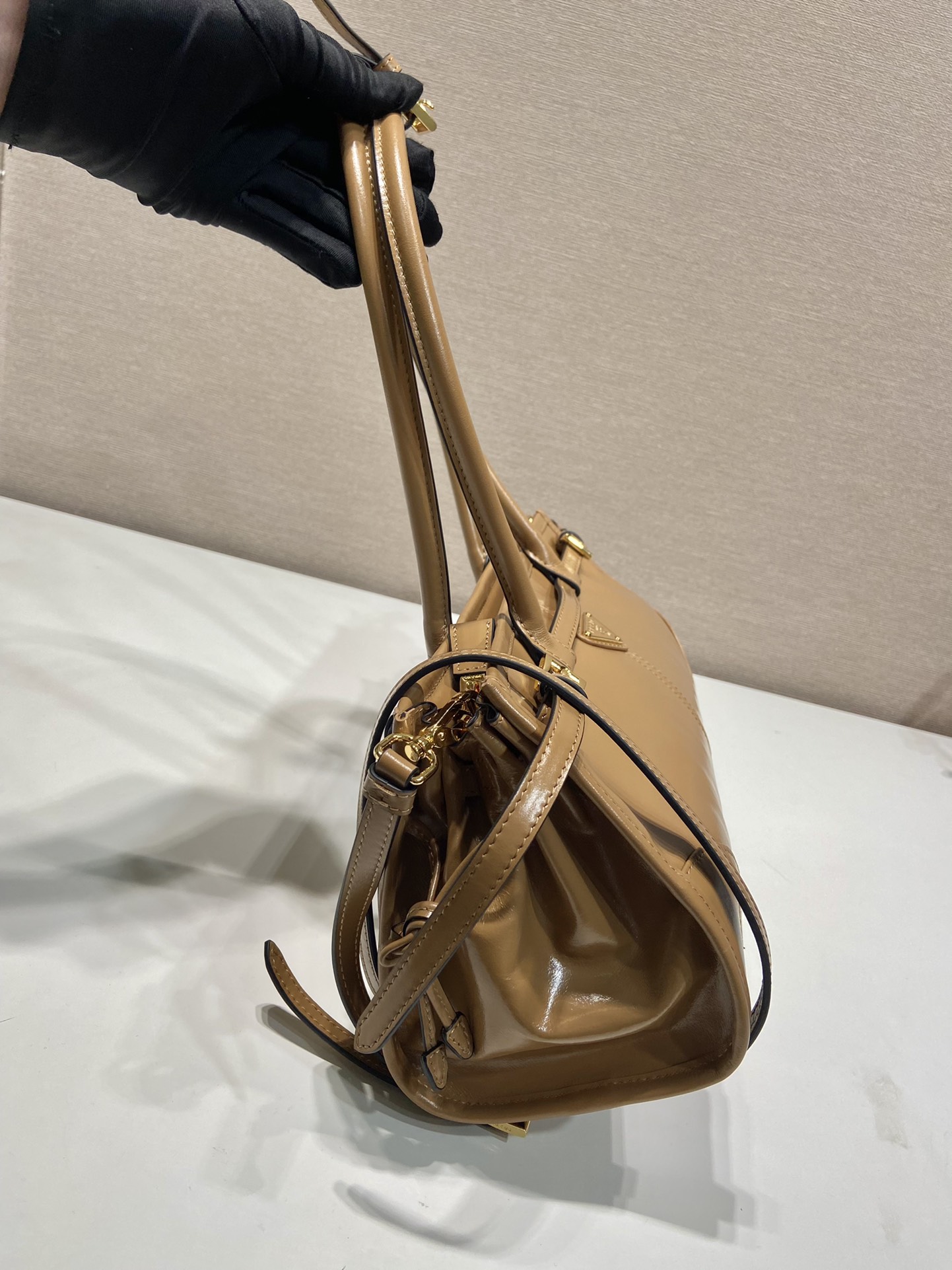 Pra*a lussolf medium leather handbag