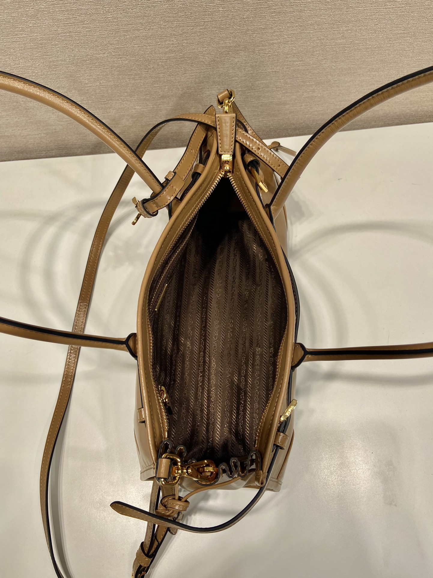 Pra*a lussolf medium leather handbag