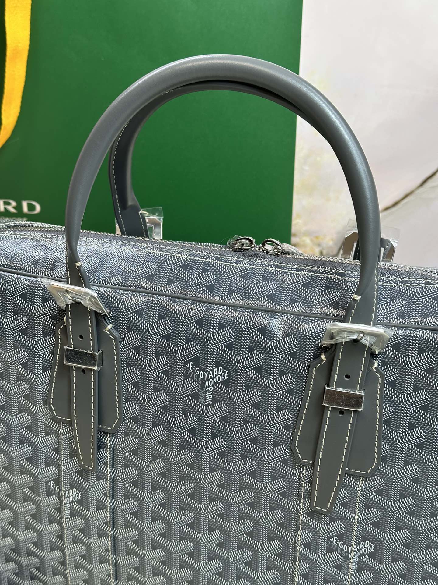 Go*ard ambassade mm document case