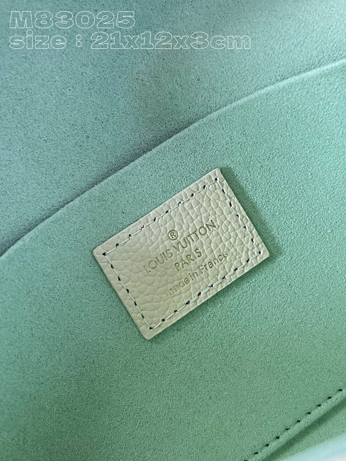 l**is V*t*n félicie pochette
