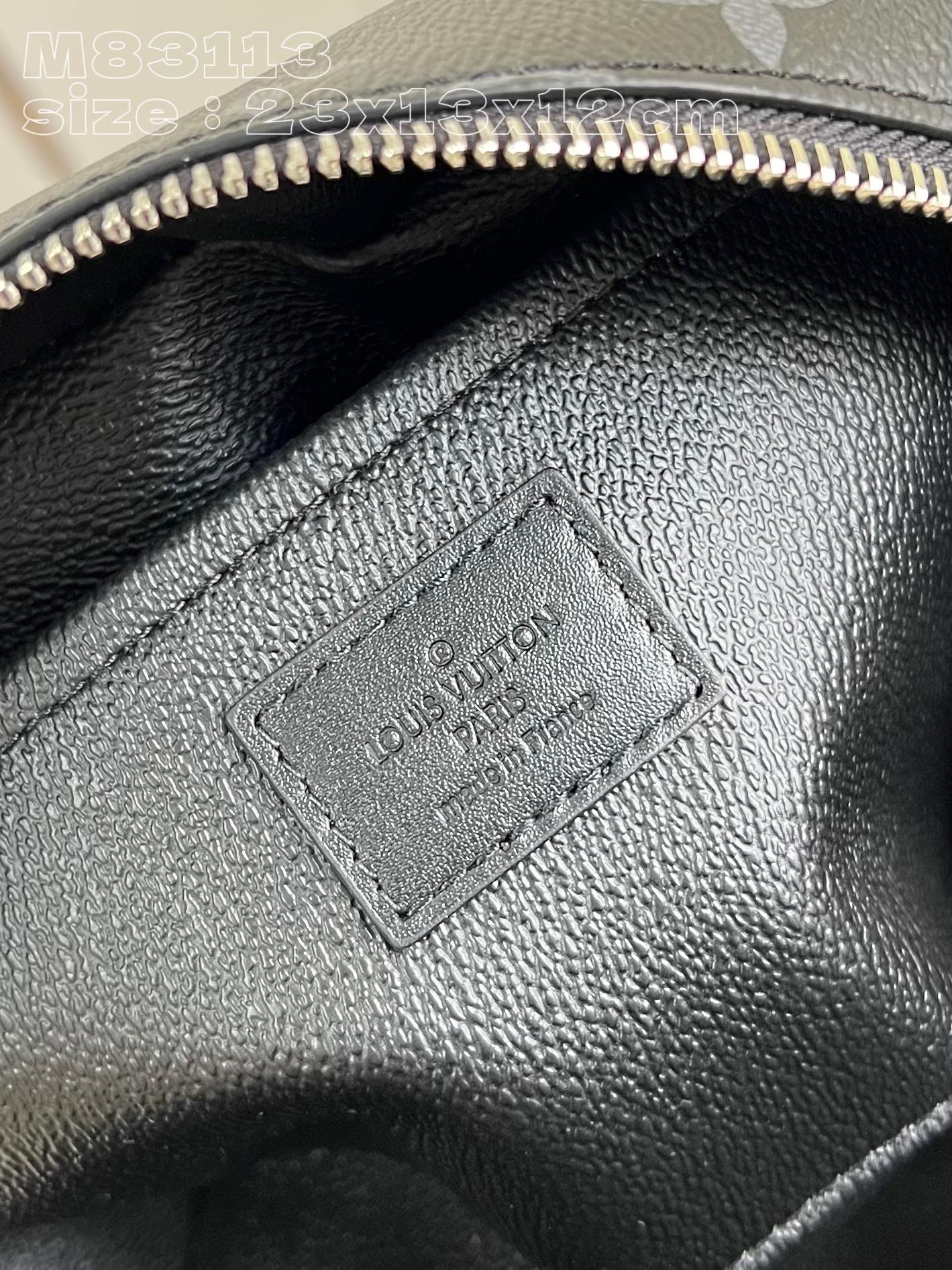 l**is V*t*n locker dopp kit