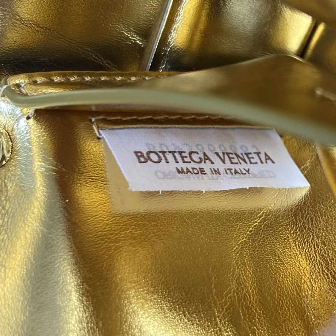 bottga Ve*ne*ta mini cassette bag