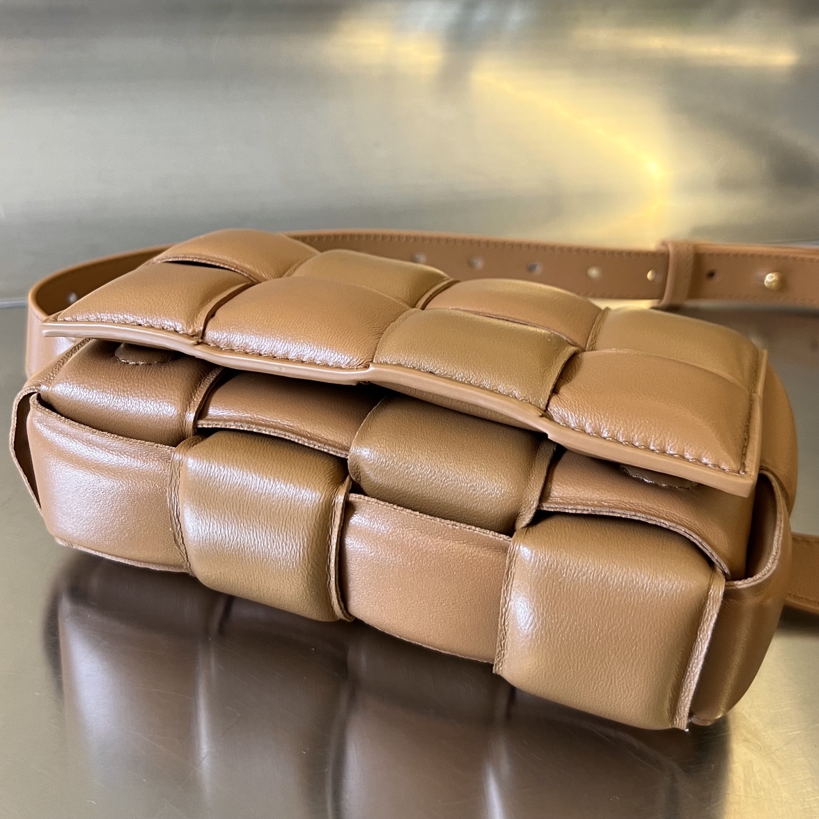 bottga Ve*ne*ta mini cassette bag