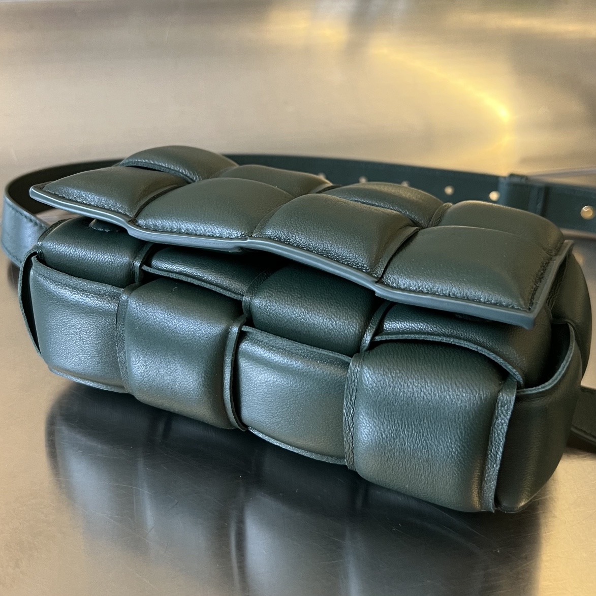 bottga Ve*ne*ta mini cassette bag