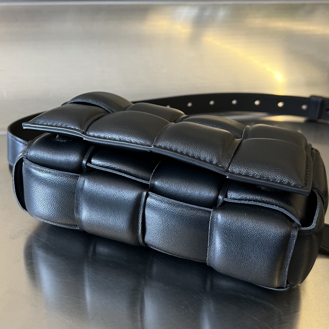 bottga Ve*ne*ta mini cassette bag