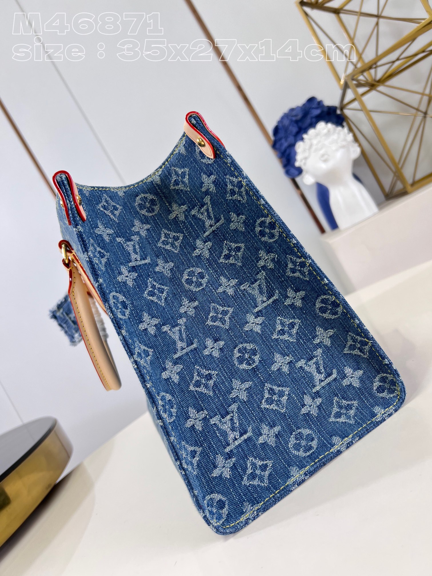 l**is V*t*n onthego mm monogram denim