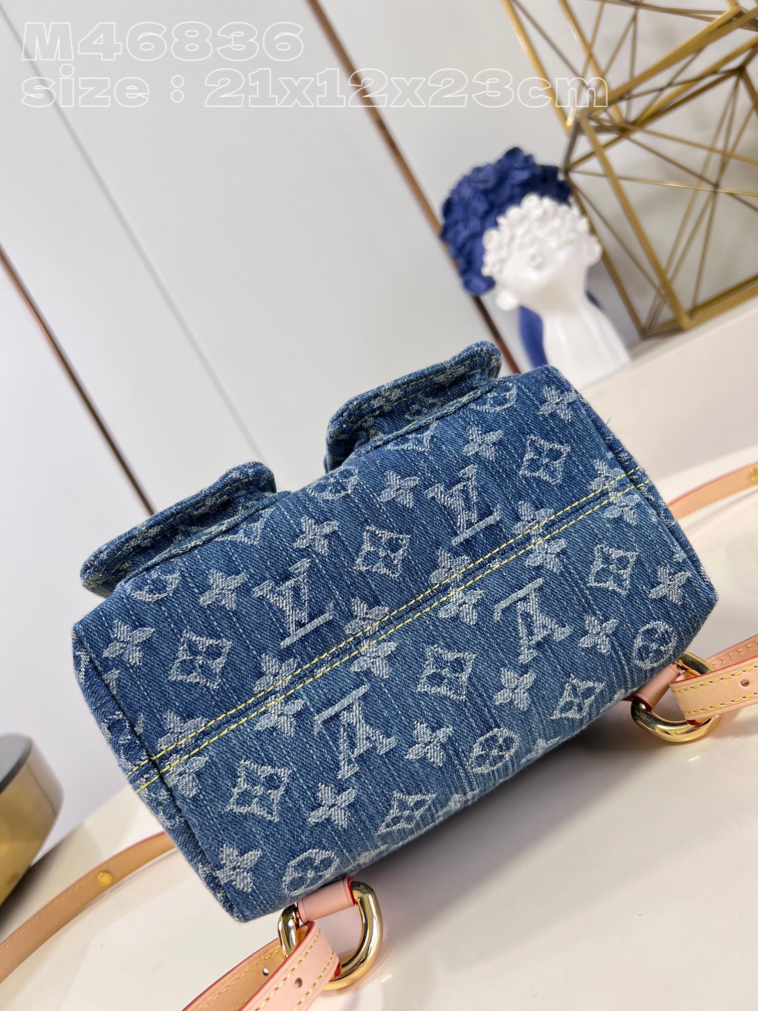 l**is V*t*n venice monogram denim