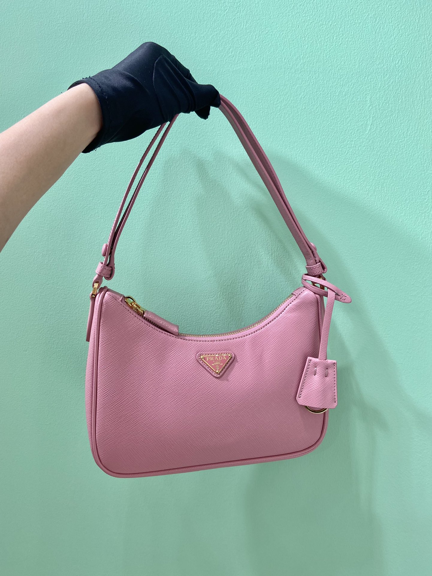Pra*a hobo bag