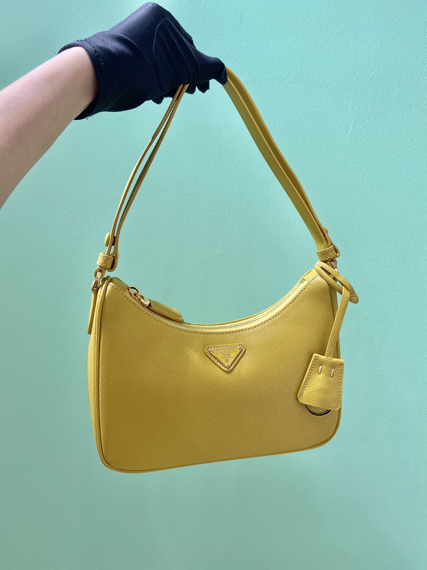 Pra*a hobo bag