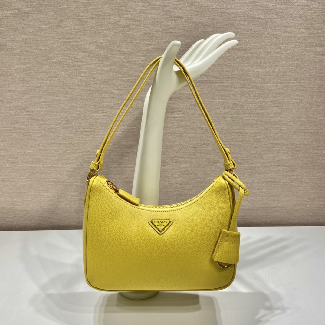 Pra*a hobo bag