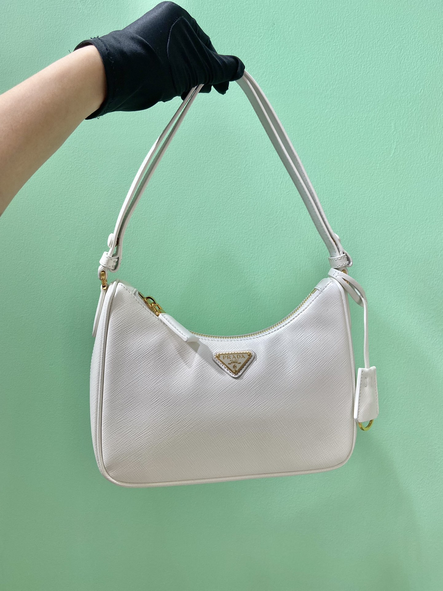 Pra*a hobo bag