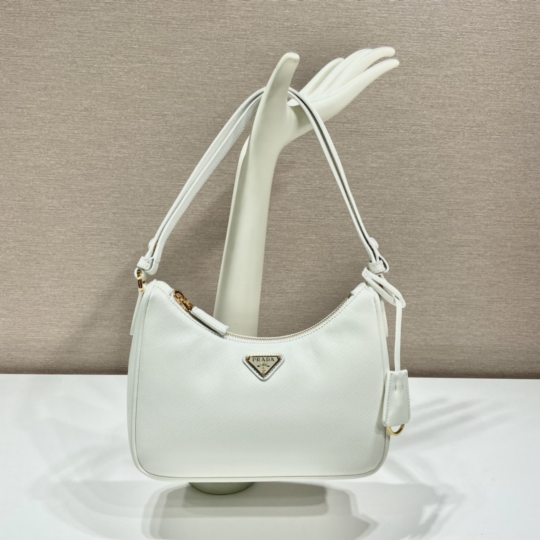 Pra*a hobo bag