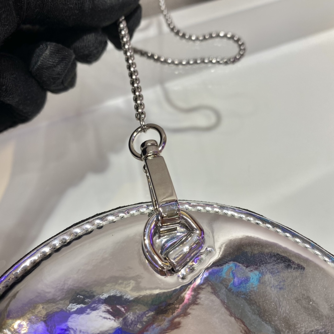 Pra*a coin purse bag