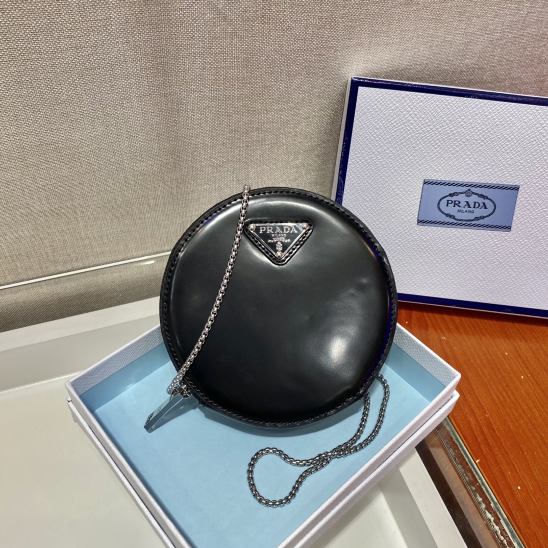 Pra*a coin purse bag