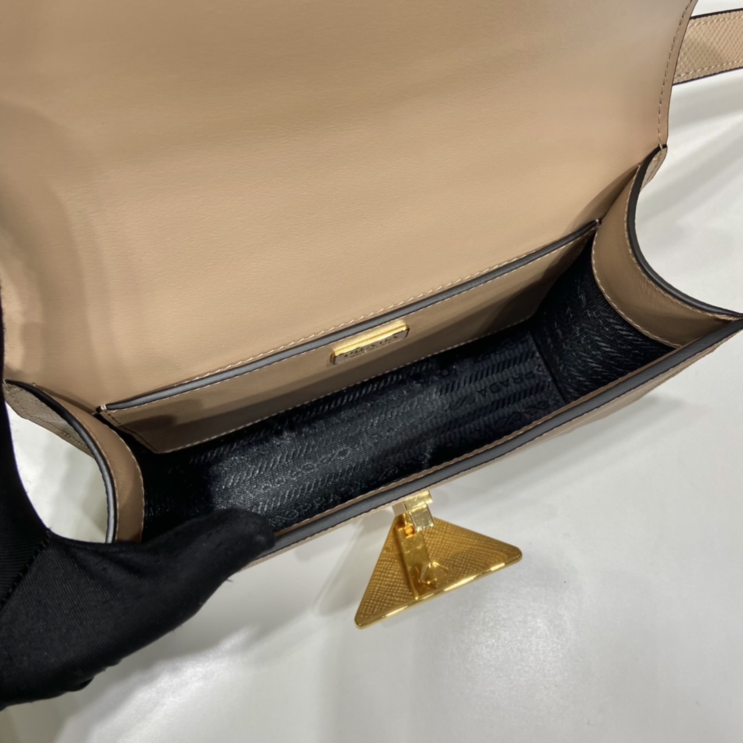 Pra*a saffiano leather shoulder bag