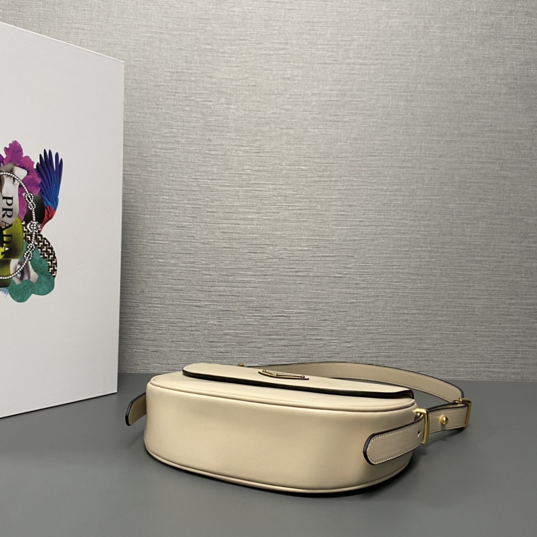 Pra*a arqué leather shoulder bag moon bag