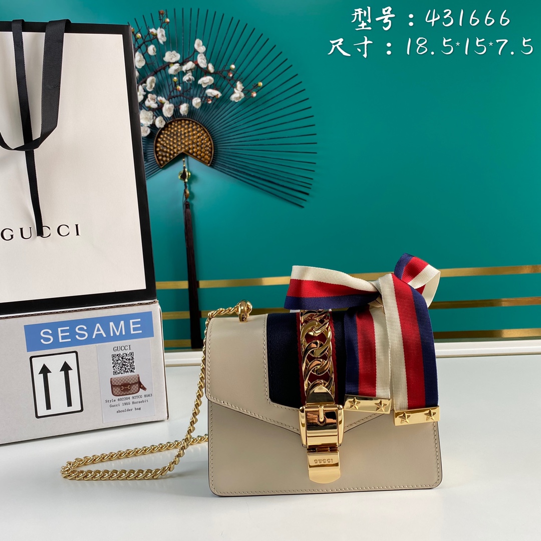G*u*i leather sylvie mini chain bag