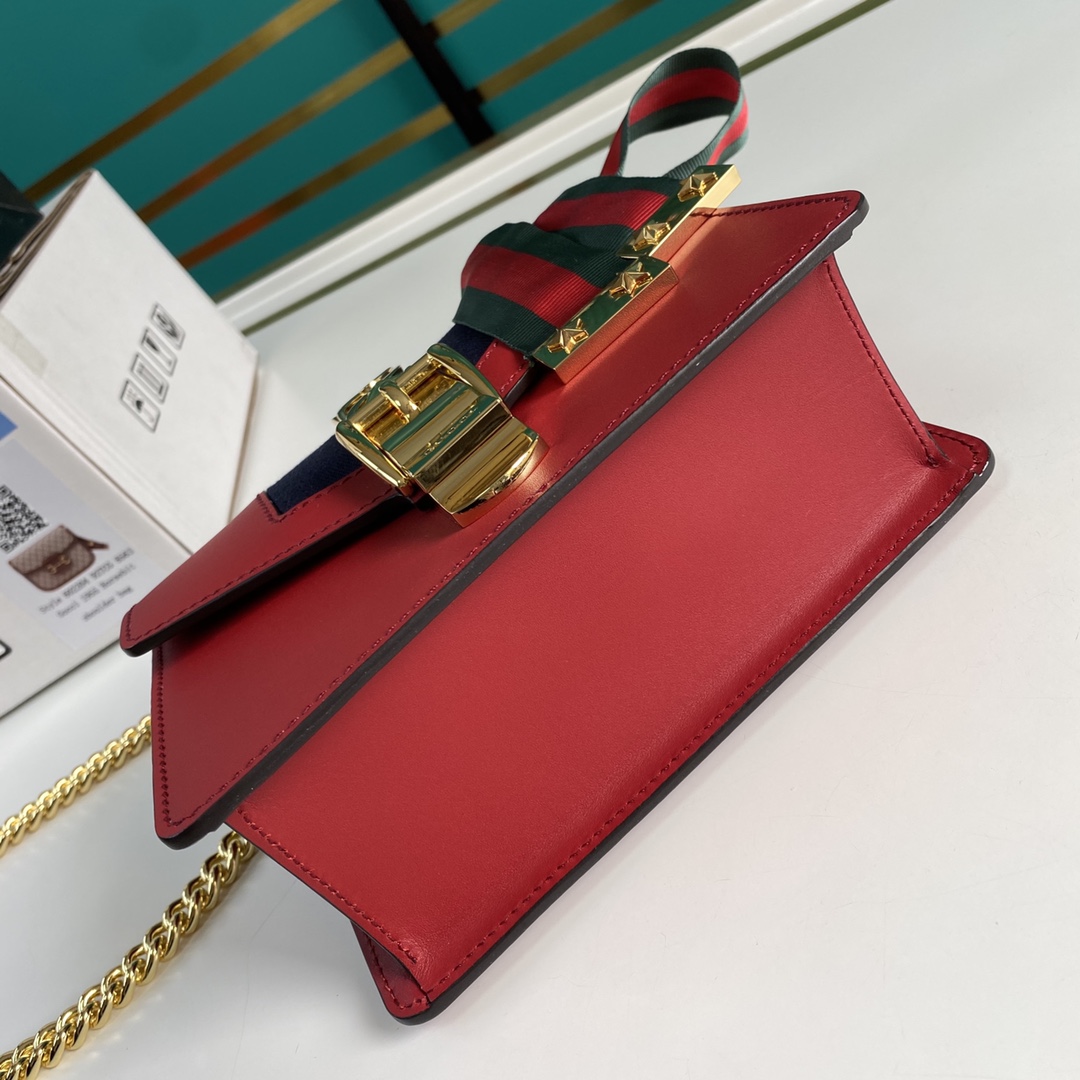 G*u*i leather sylvie mini chain bag
