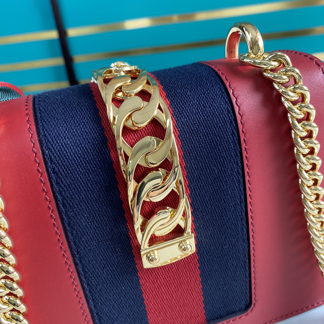 G*u*i leather sylvie mini chain bag