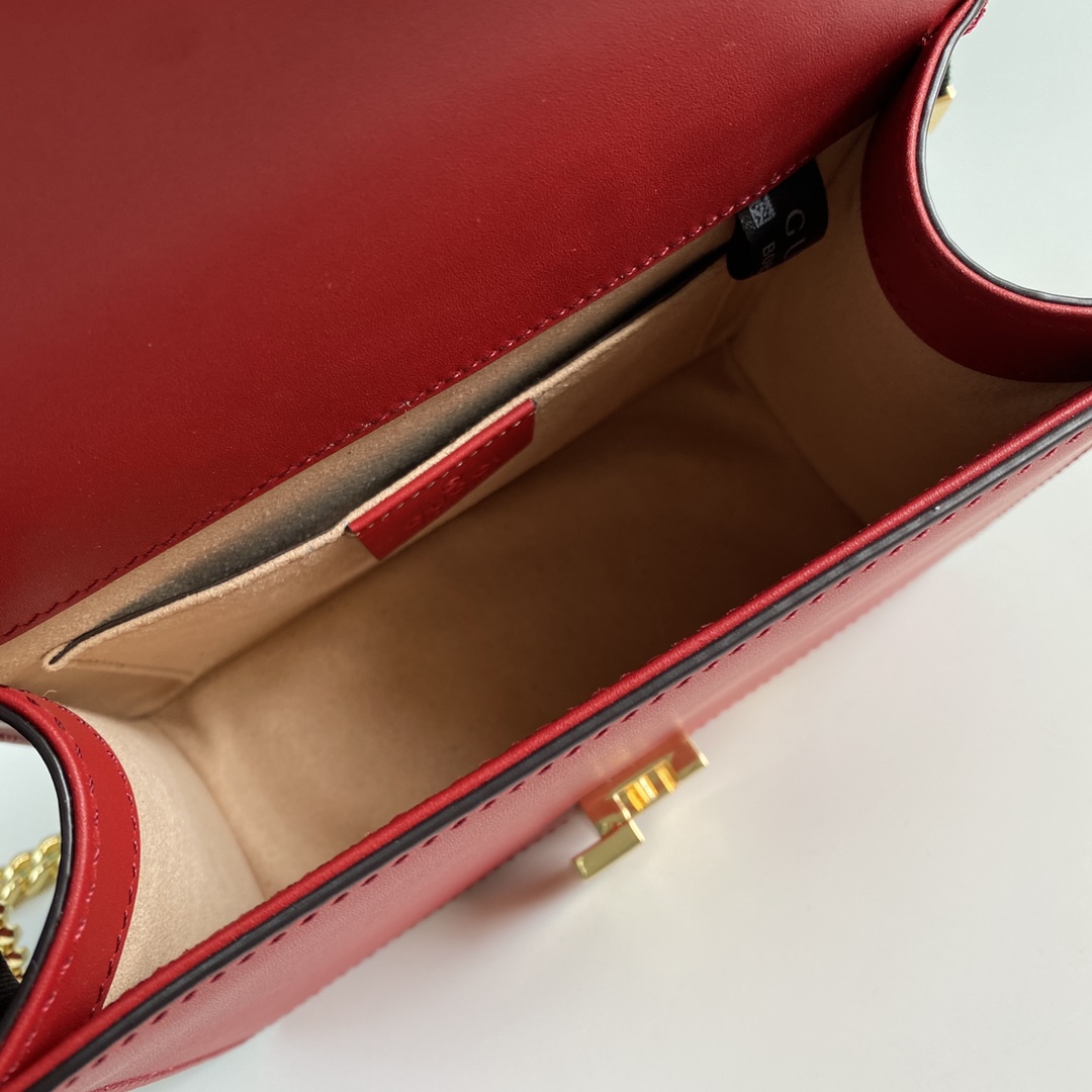 G*u*i leather sylvie mini chain bag