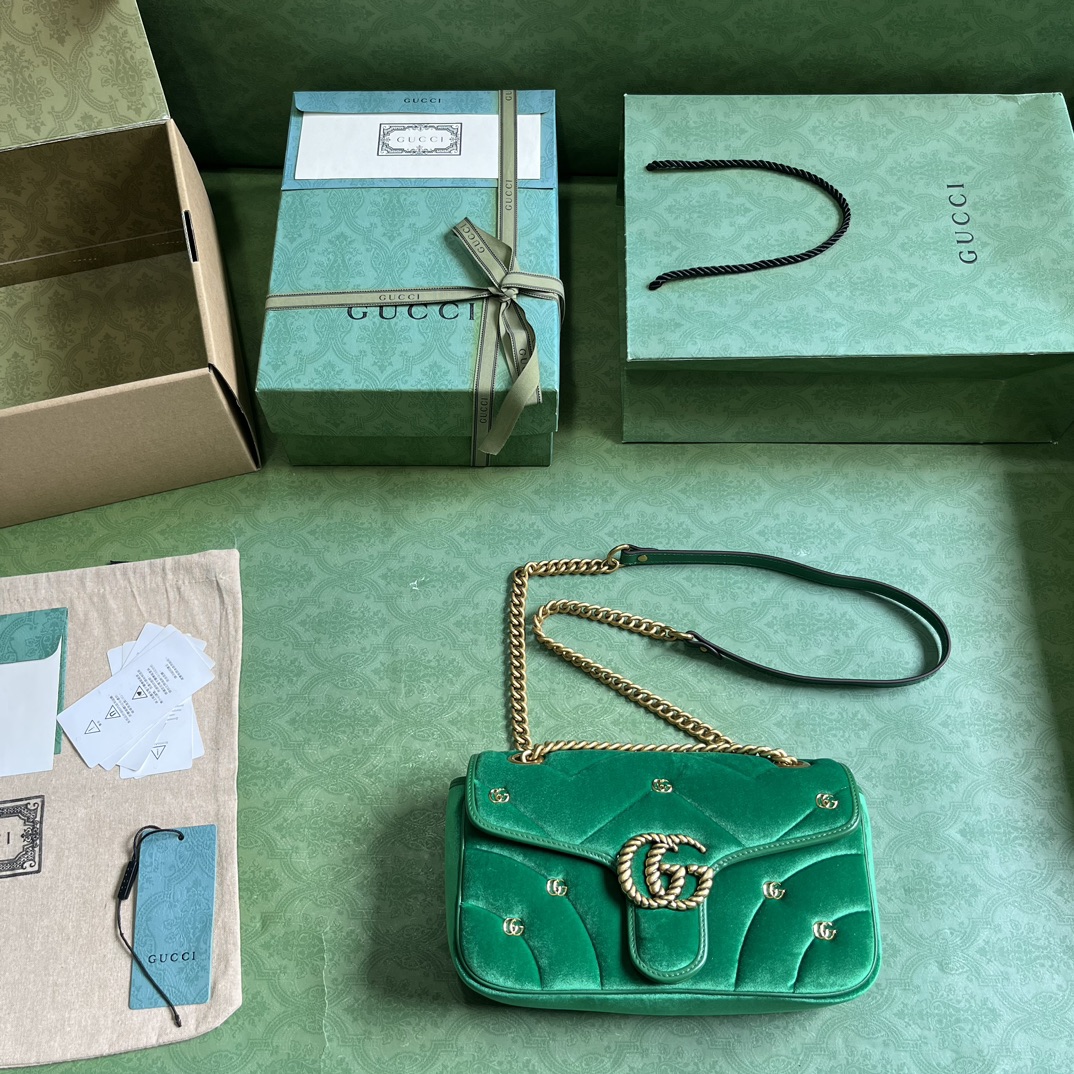 G*u*i gg marmont small velvet shoulder bag