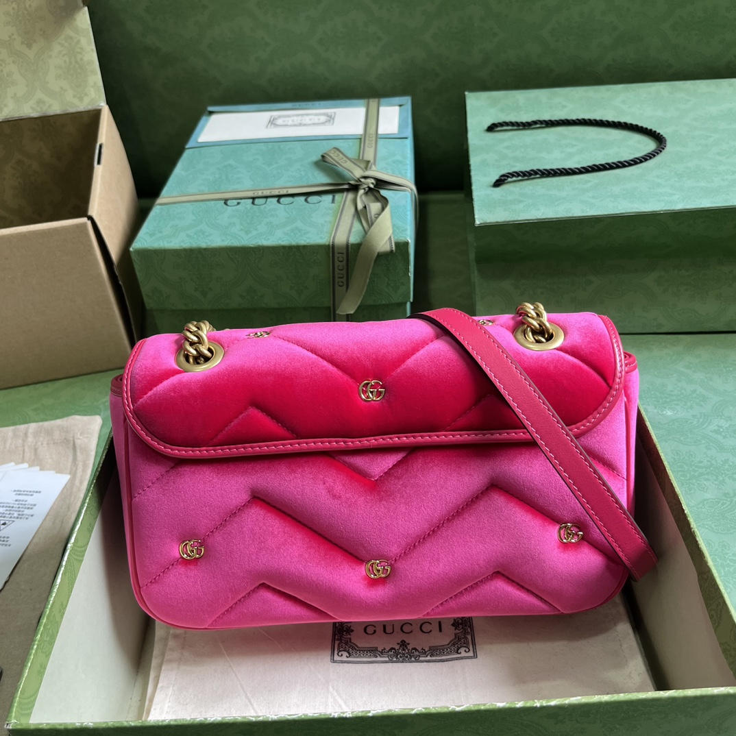 G*u*i gg marmont small velvet shoulder bag