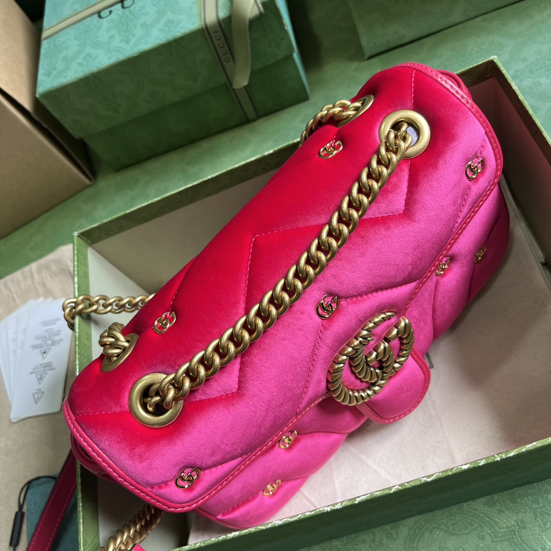 G*u*i gg marmont small velvet shoulder bag