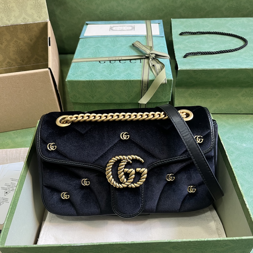 G*u*i gg marmont small velvet shoulder bag