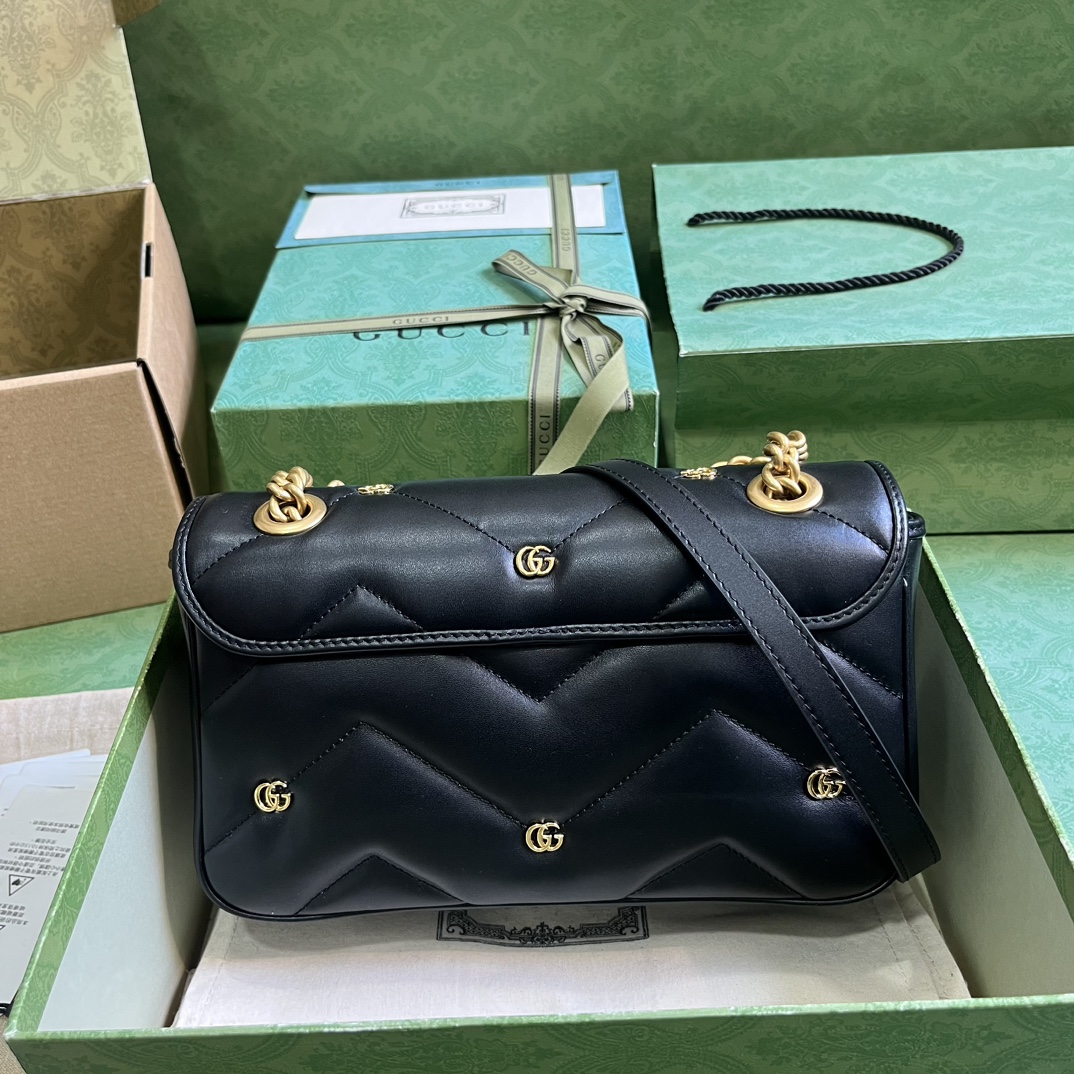 G*u*i gg marmont small shoulder bag