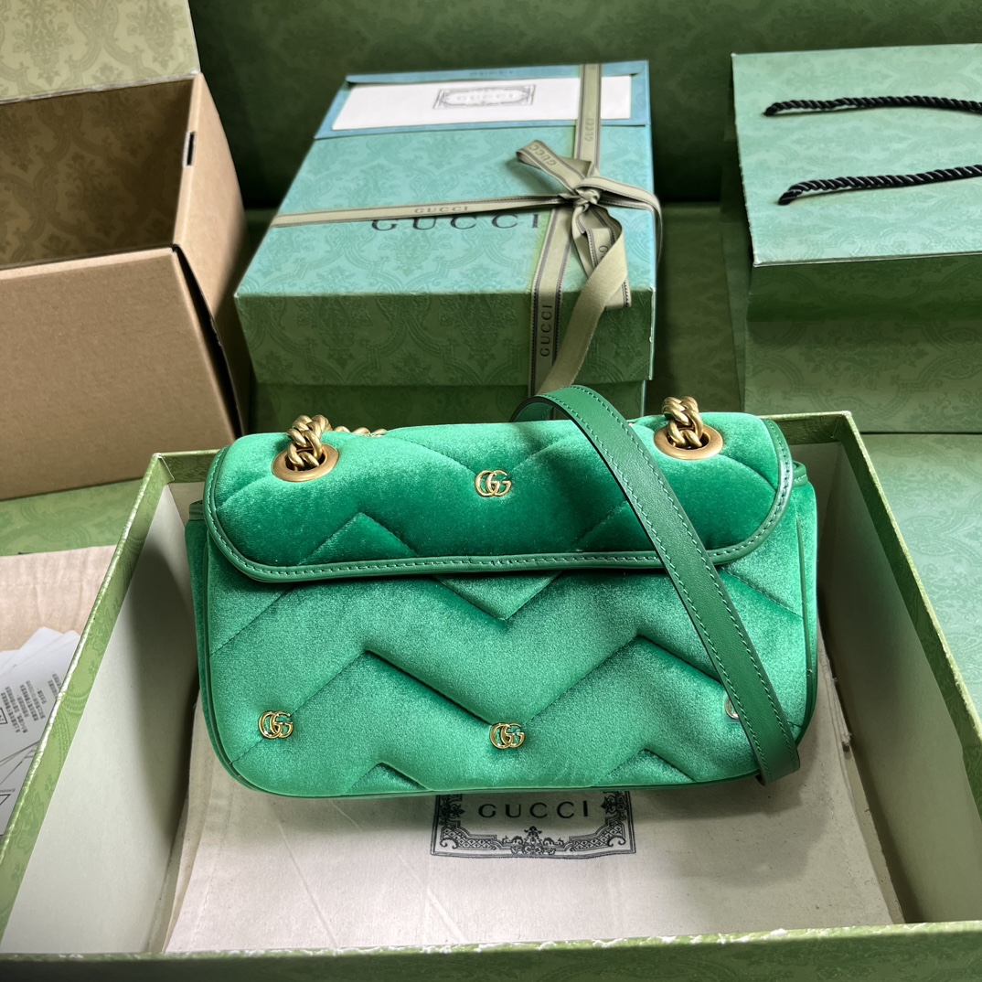 G*u*i gg marmont mini velvet shoulder bag