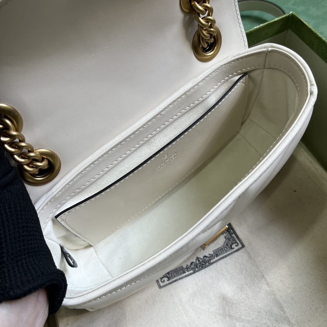 G*u*i gg marmont mini shoulder bag