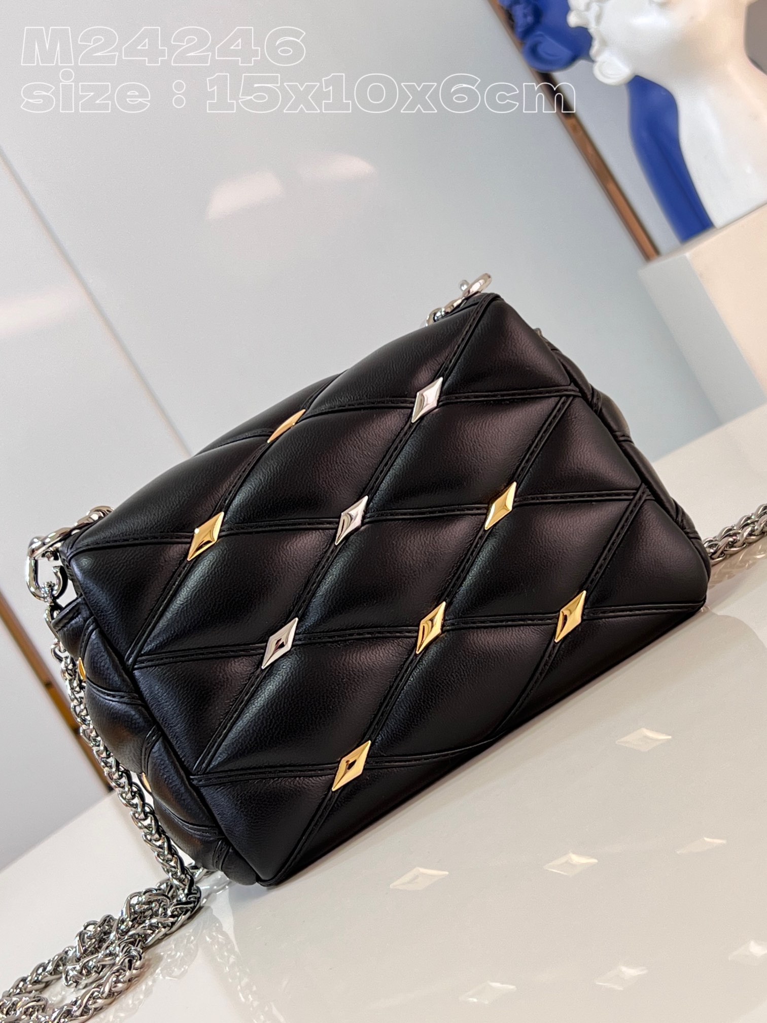 l**is V*t*n pico go-14 handbag