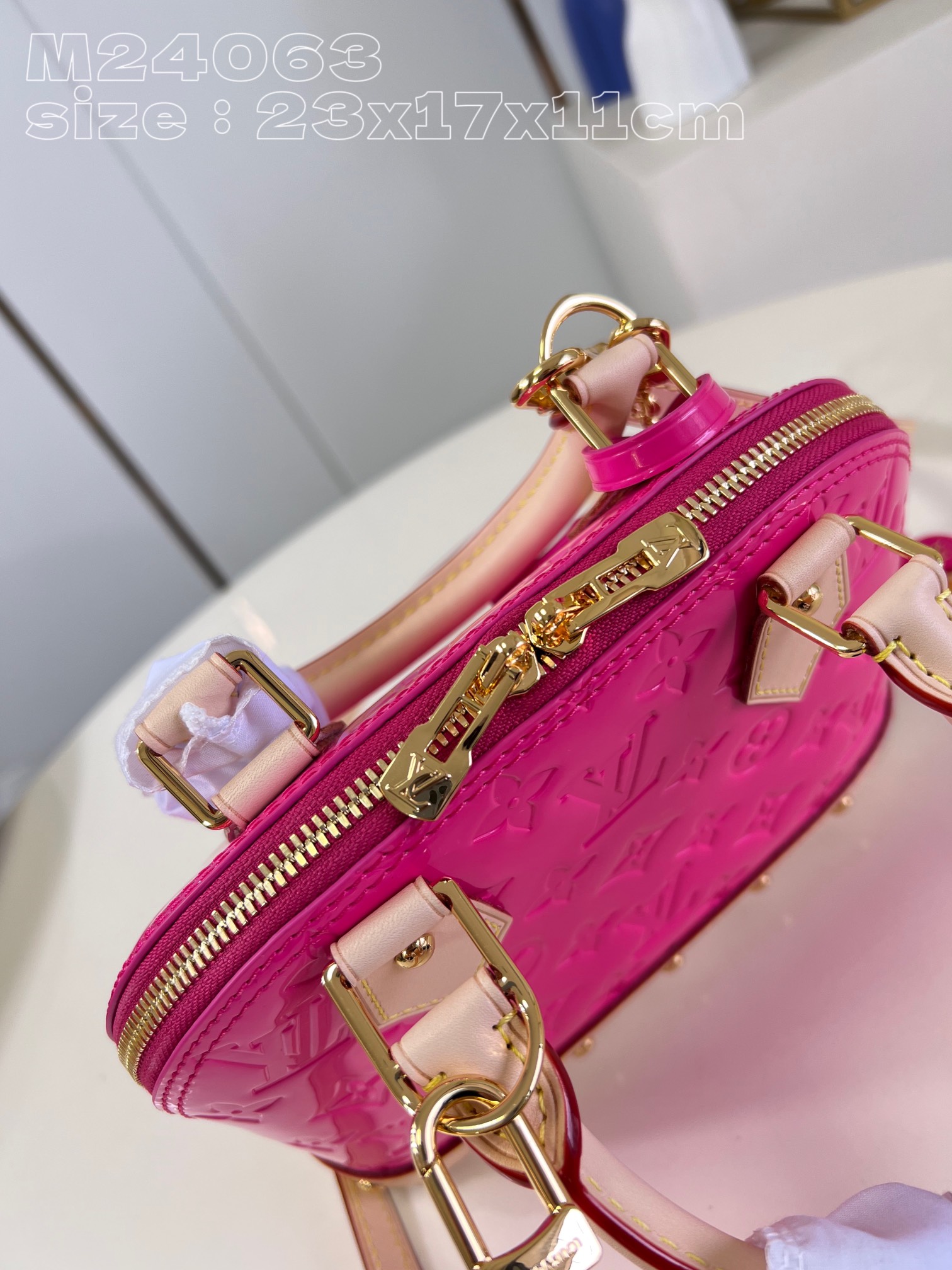 l**is V*t*n alma bb monogram vernis leather