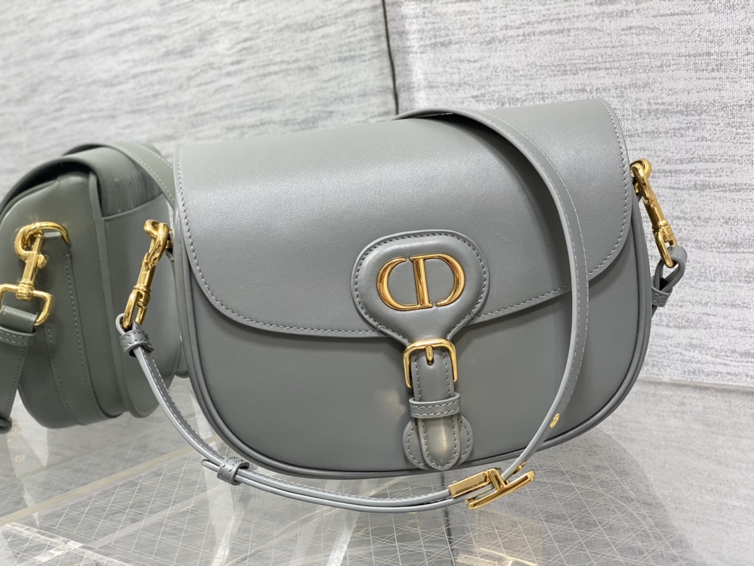 medium D*or bobby bag